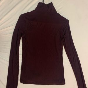 Maroon turtleneck top